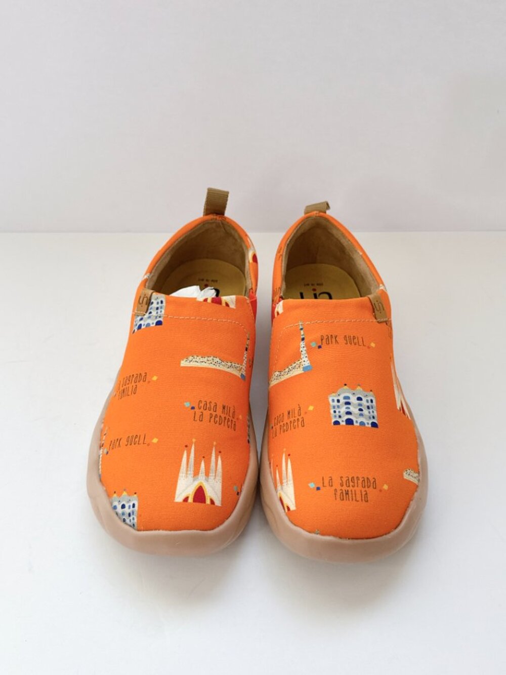 Size 6.5 UIN Women’s Casa Mila Orange Slip-On Shoes Canvas Lightweight Flats